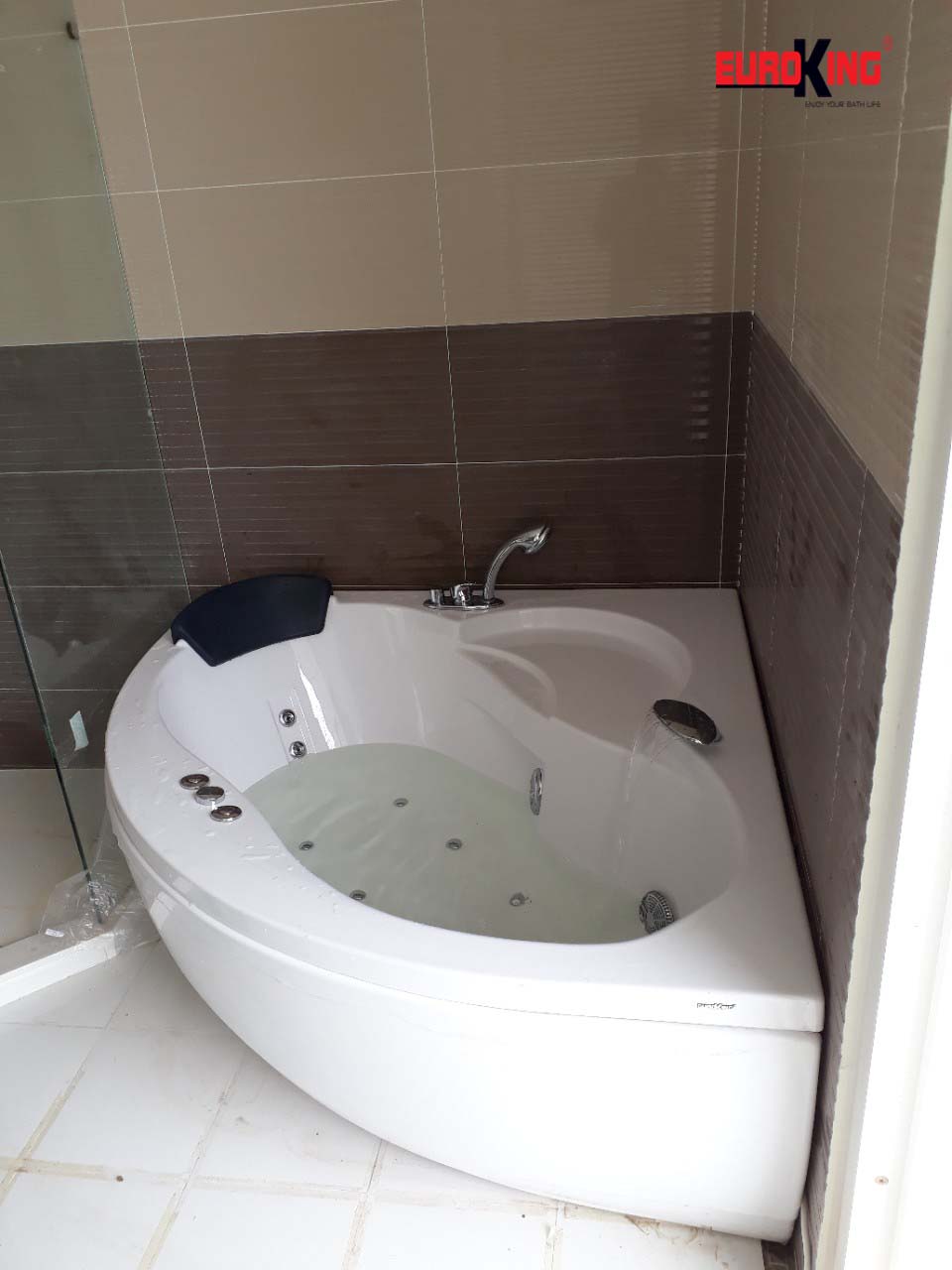 BỒN TẮM MASSAGE EUROKING EU-6600