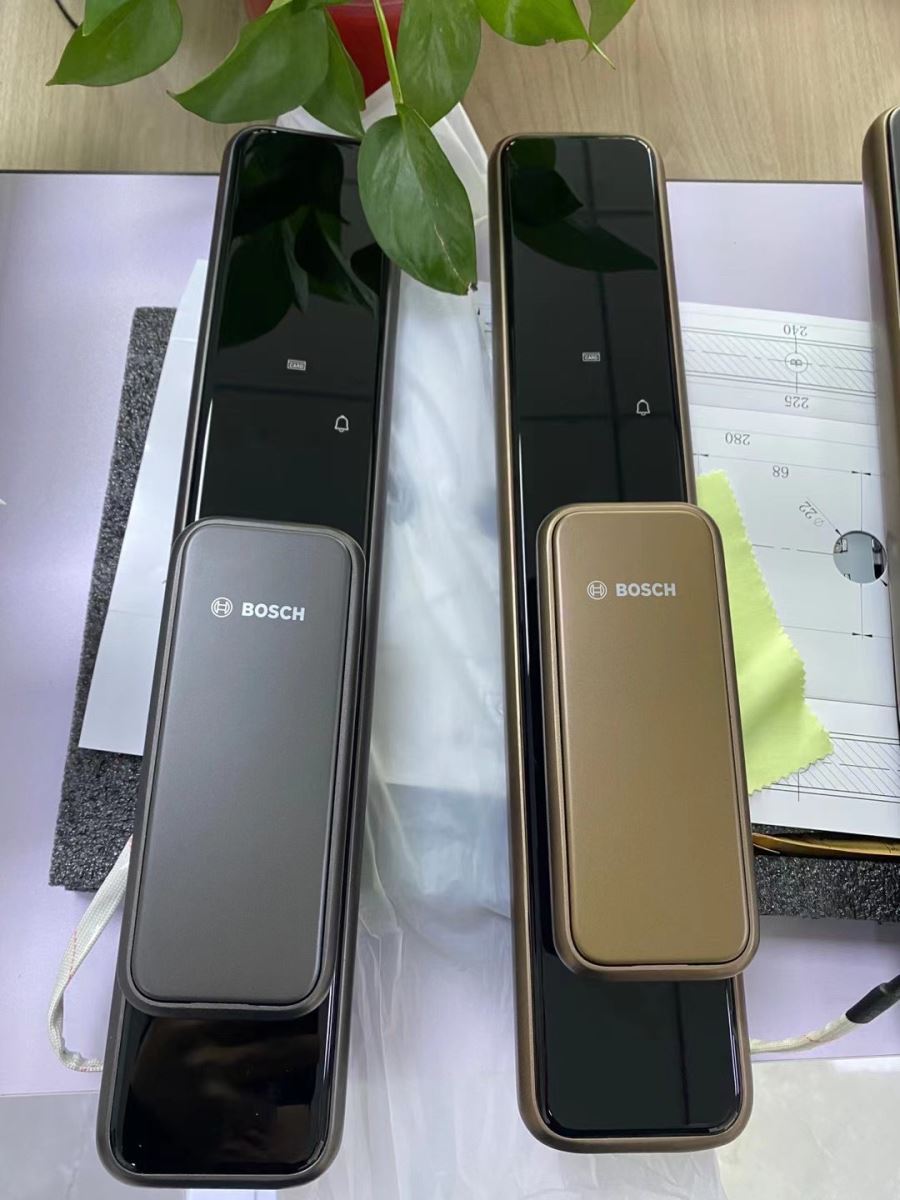 Khóa vân tay Bosch EL 600- màu đồng-1