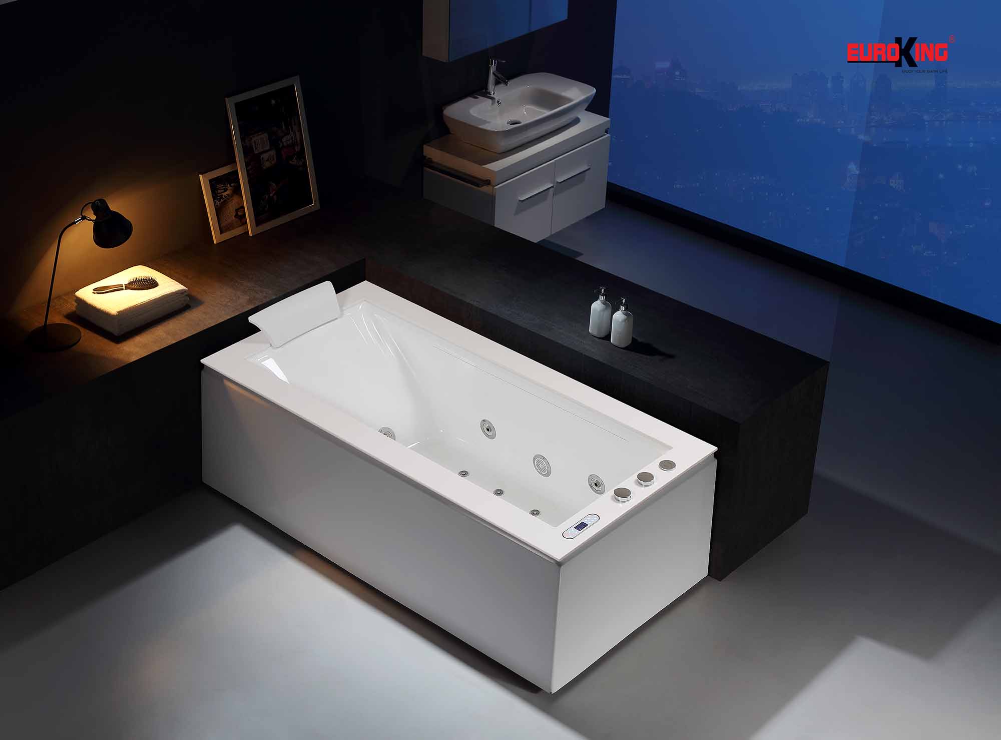 Bồn tắm massage EU-1505