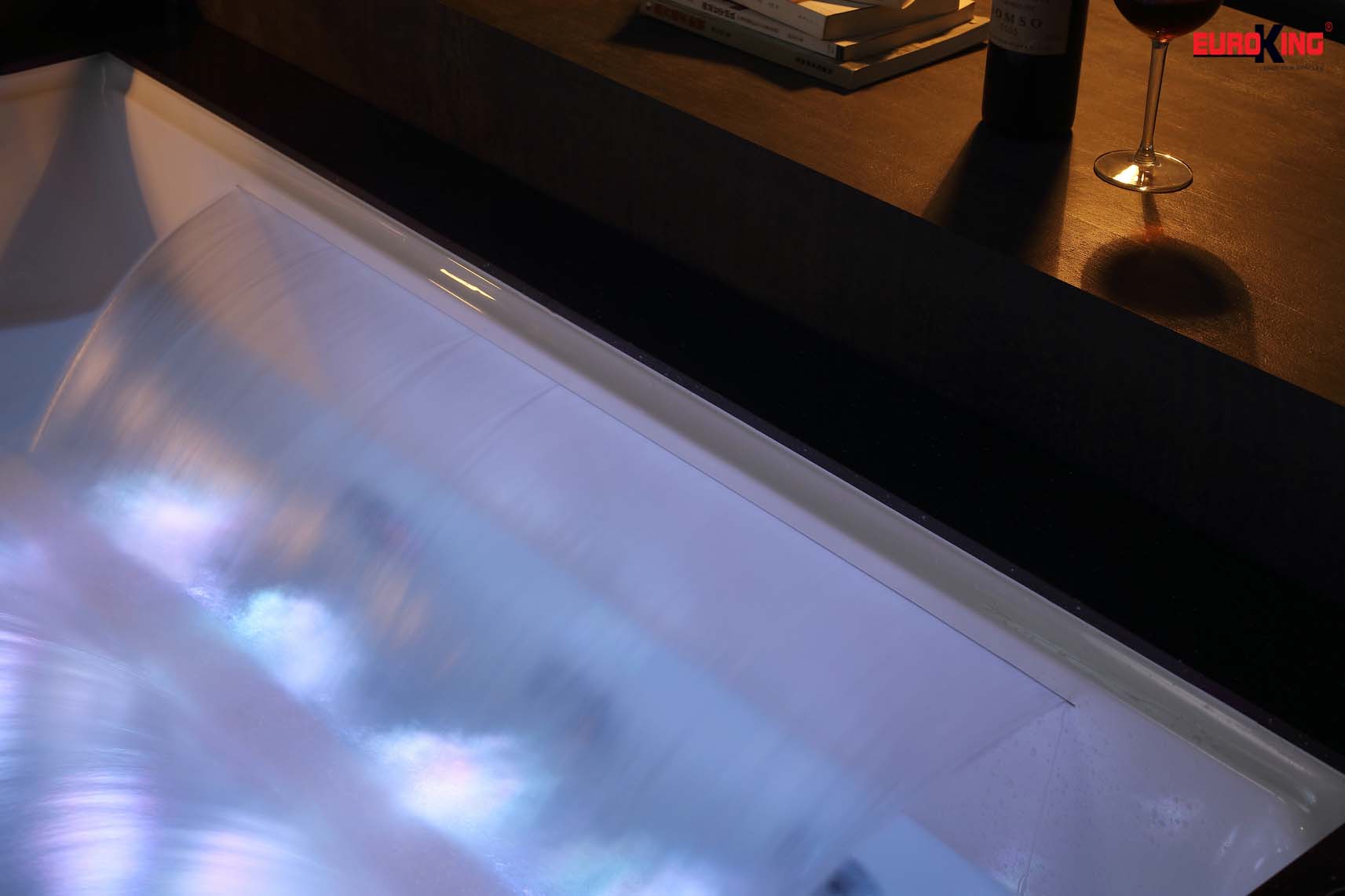 Hình ảnh tạo thác của bồn tắm