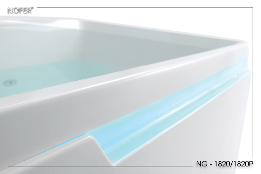 Đèn LED ở 2 đường thành bồn tắm NG-1820/1820P