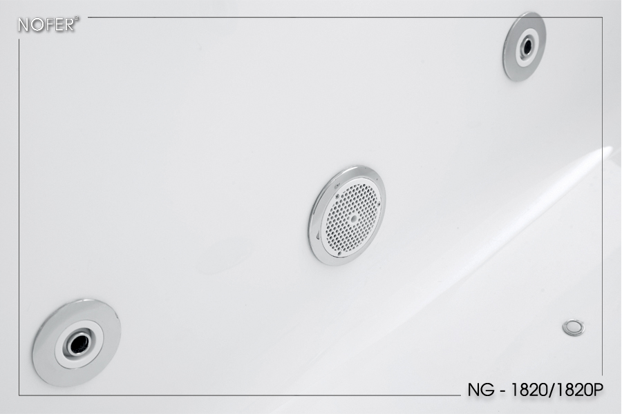 Hệ thống hút nước và sục sủi bên trong lòng bồn tắm massage NG-1820/1820P