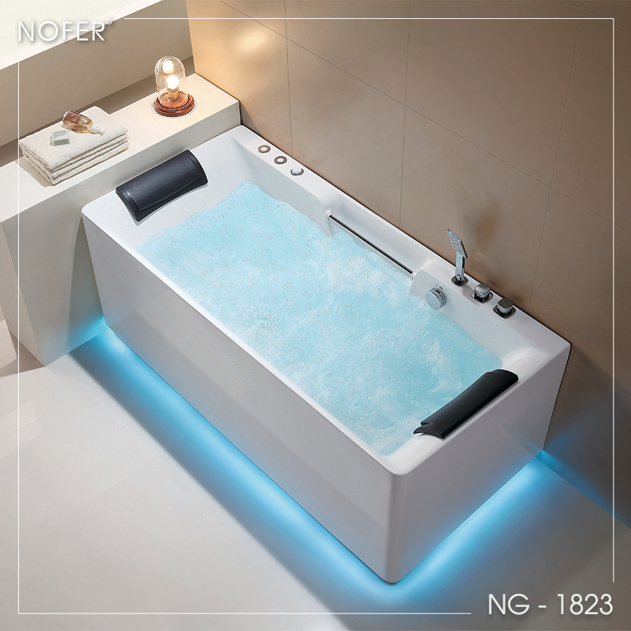 Hình ảnh tổng quát của bồn tắm massage NG-1823