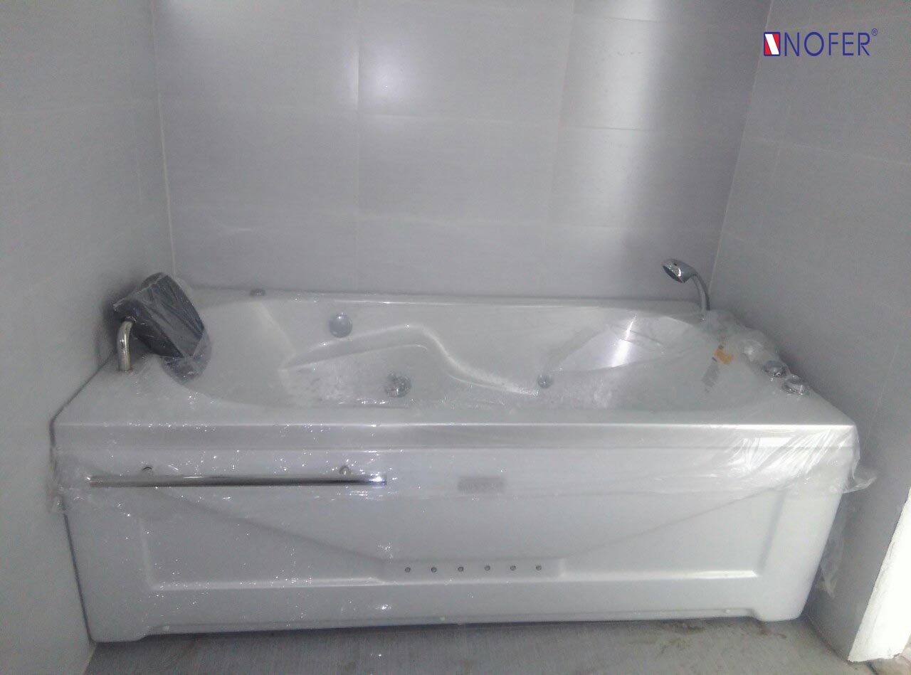 Bồn tắm massage 5501