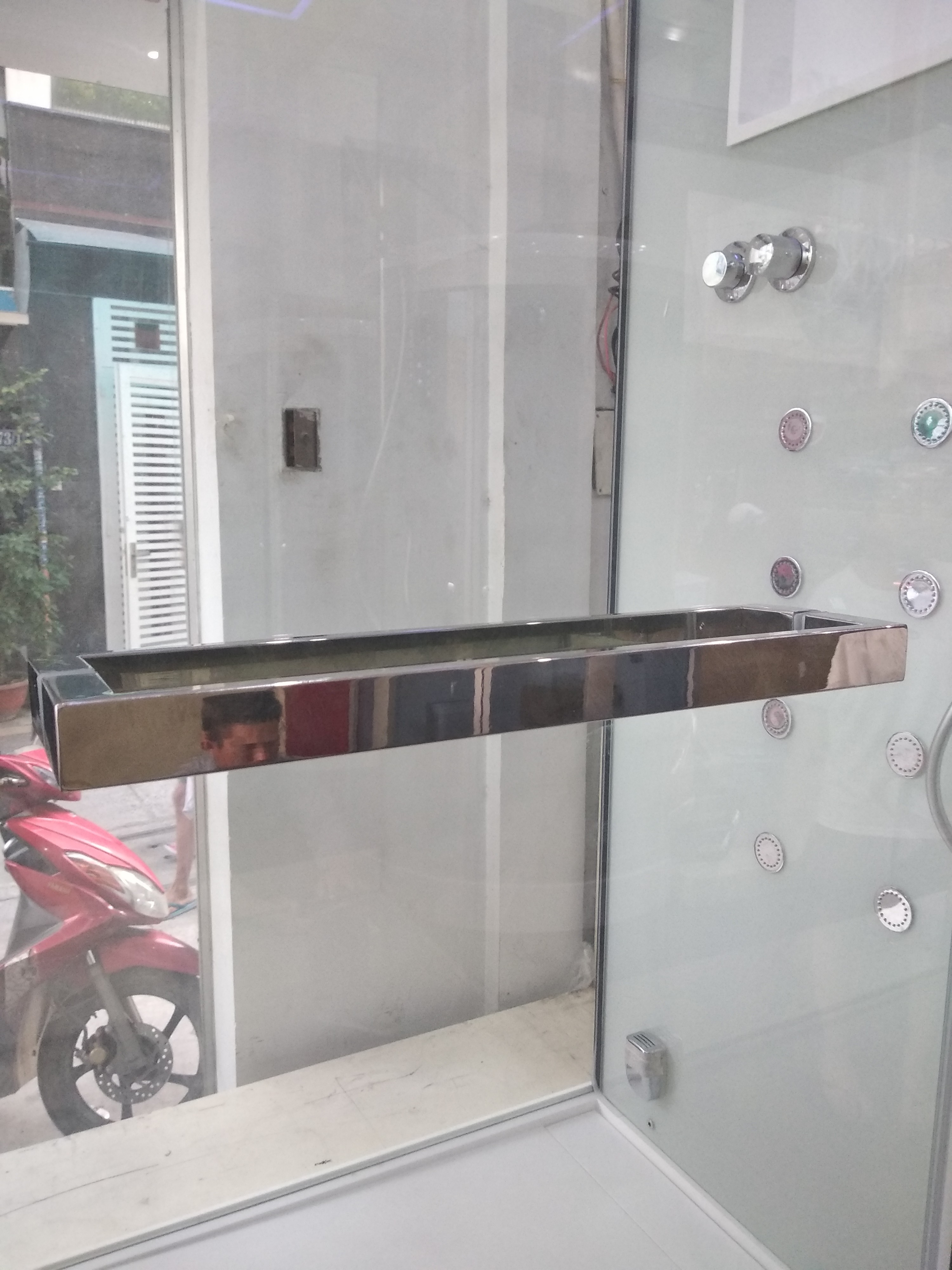 Tay cầm cửa bằng inox EU-8058