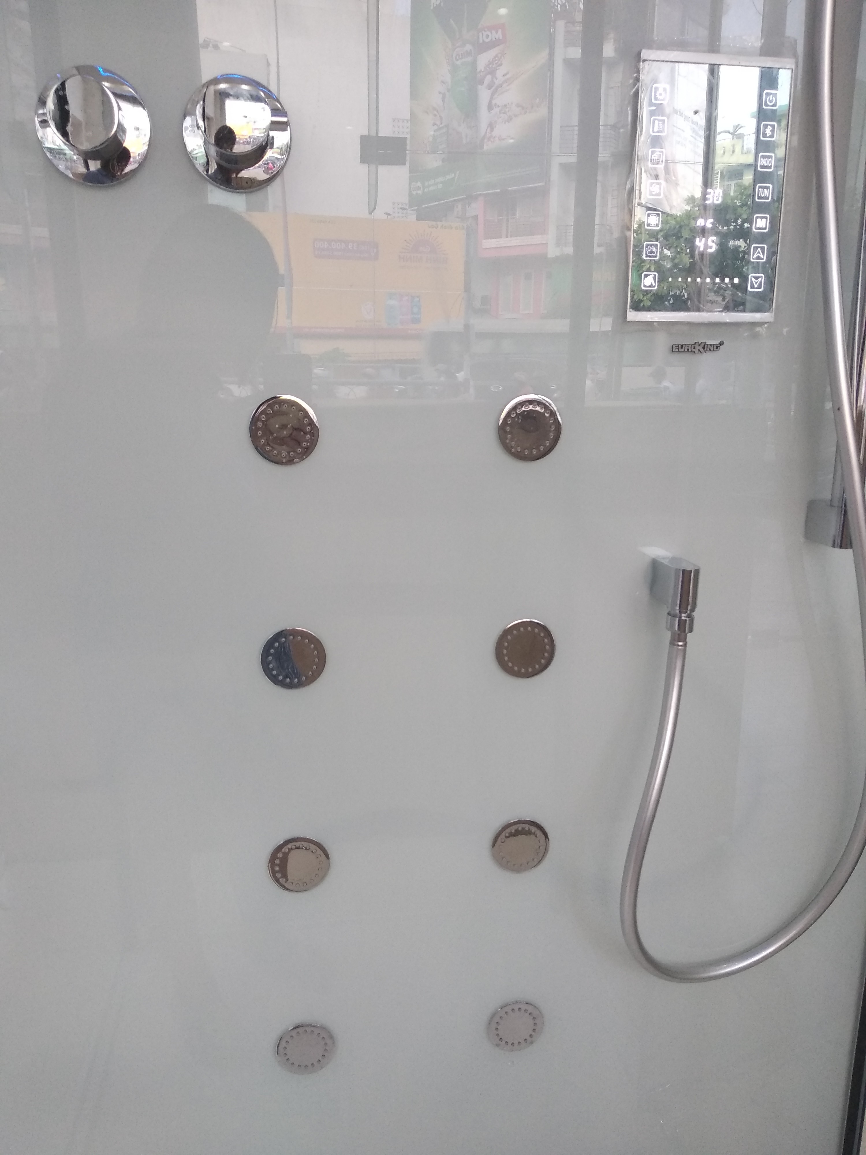 Hệ thống massage lưng EU-8058